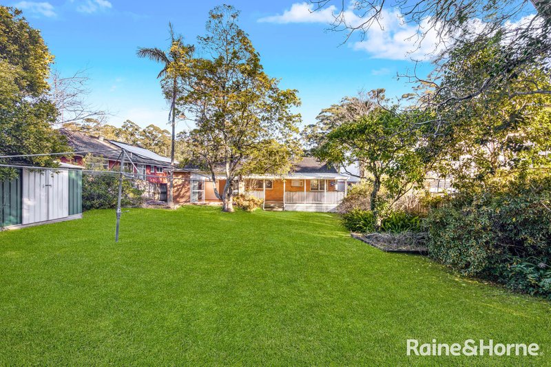 Photo - 16 Marguerite Crescent, West Pennant Hills NSW 2125 - Image 11