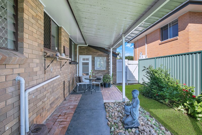 Photo - 16 Marigold Street, Margate QLD 4019 - Image 14