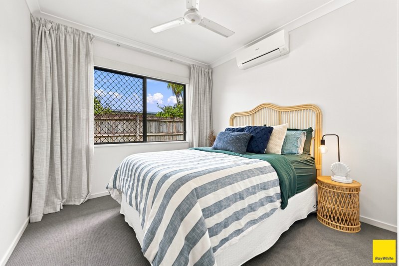 Photo - 16 Marrabah Avenue, Smithfield QLD 4878 - Image 9
