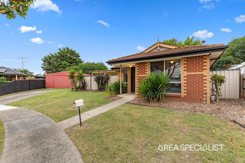 Photo - 16 Martingale Place, Pakenham VIC 3810 - Image 8