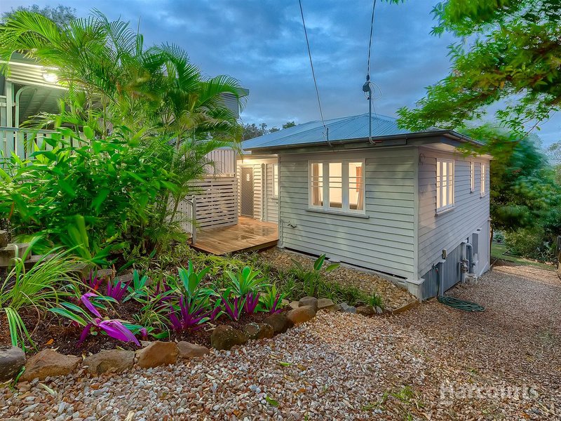 16 Marvin Street, Holland Park West QLD 4121