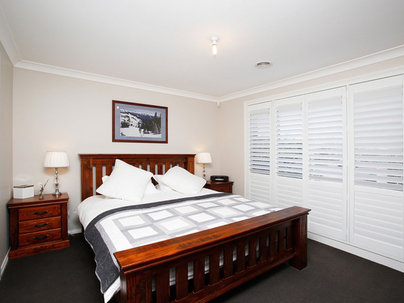 Photo - 16 Matavia Place, Bowral NSW 2576 - Image 8