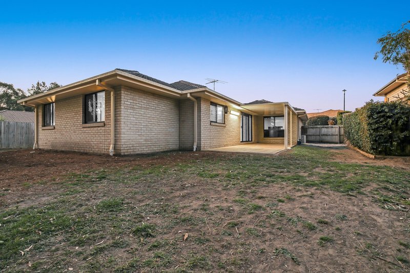 Photo - 16 Matthews Crescent, Pimpama QLD 4209 - Image 17