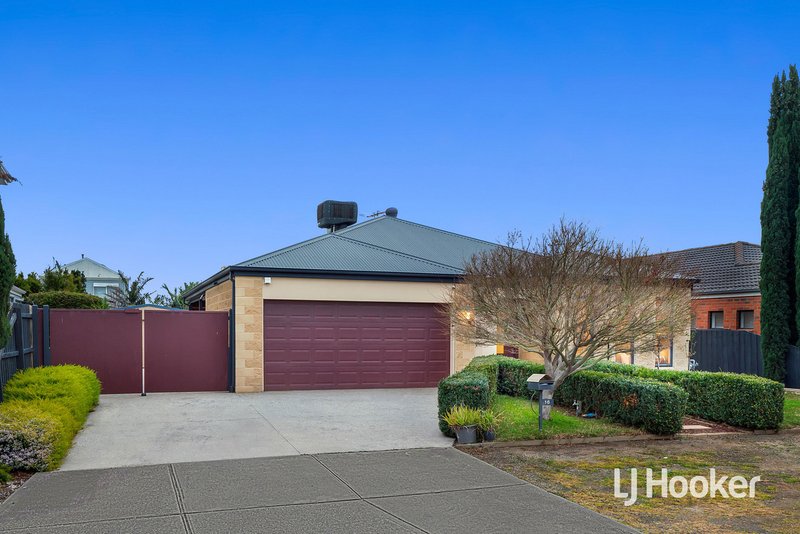 Photo - 16 Mccauley Street, Point Cook VIC 3030 - Image 2