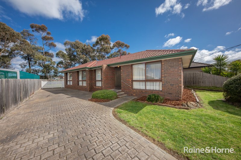 16 Mccomb Street, Sunbury VIC 3429