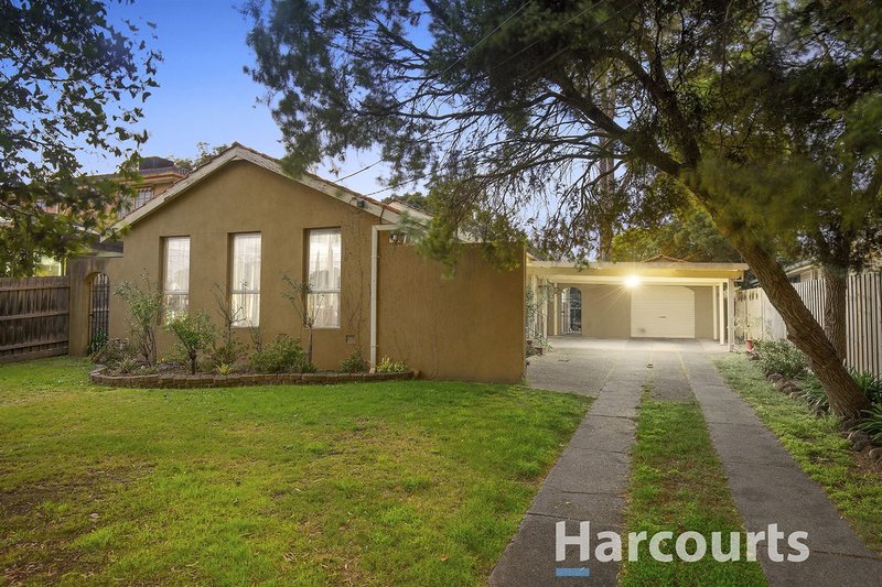 16 Mccrae Close, Scoresby VIC 3179