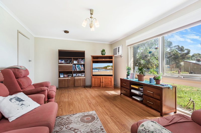 Photo - 16 Mccullogh Street, Elizabeth Downs SA 5113 - Image 9