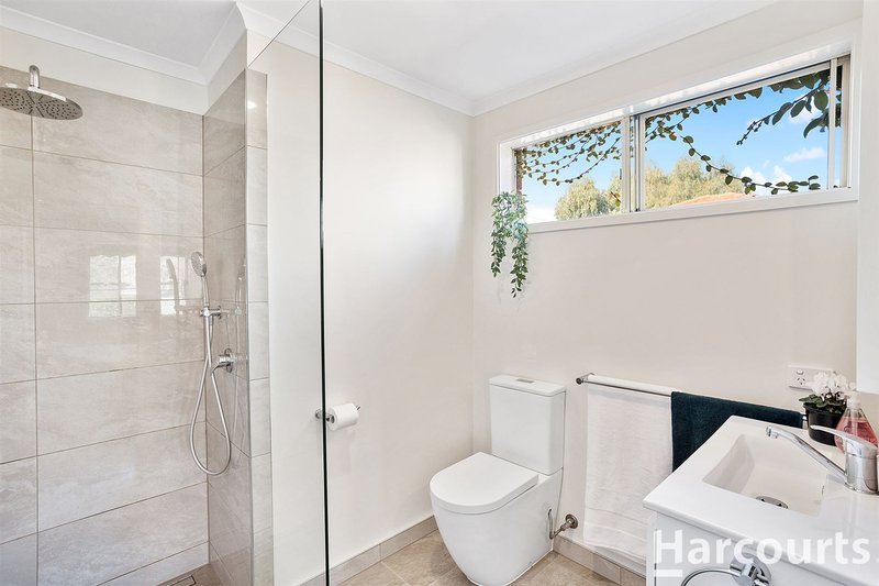 Photo - 16 Mcdonough Lane, Vermont VIC 3133 - Image 10