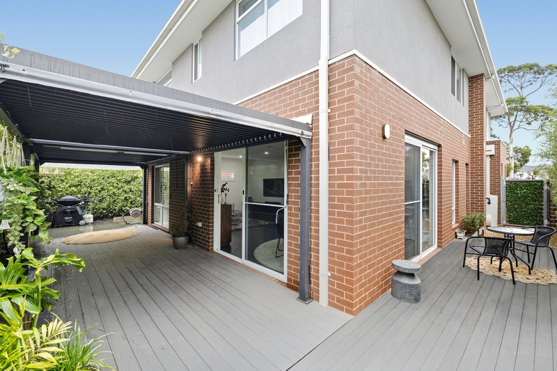 Photo - 16 Mcgeown Circuit, Cranbourne VIC 3977 - Image 13