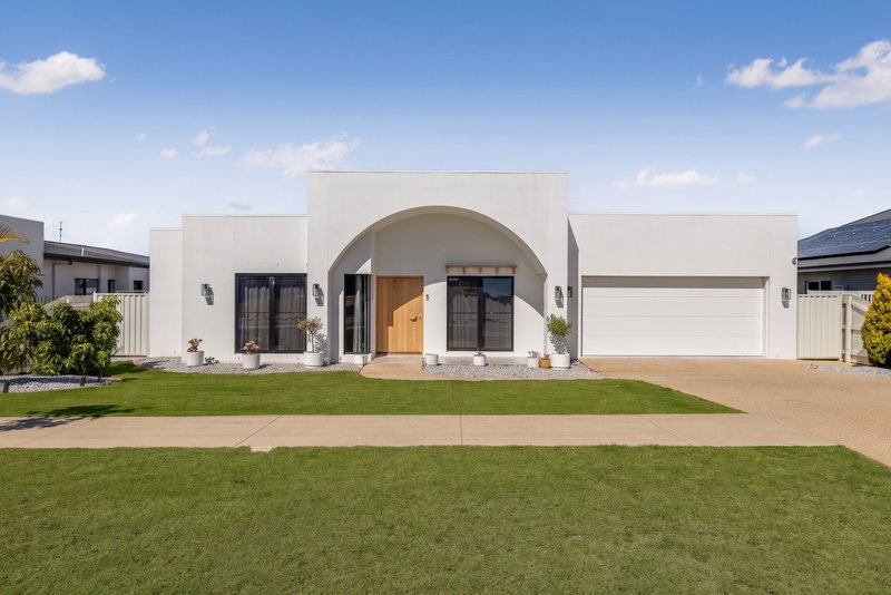 Photo - 16 Mcgrory Drive, Kearneys Spring QLD 4350 - Image 1