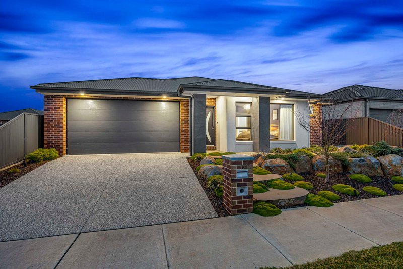 Photo - 16 Mcleod Crescent, Lucas VIC 3350 - Image 30
