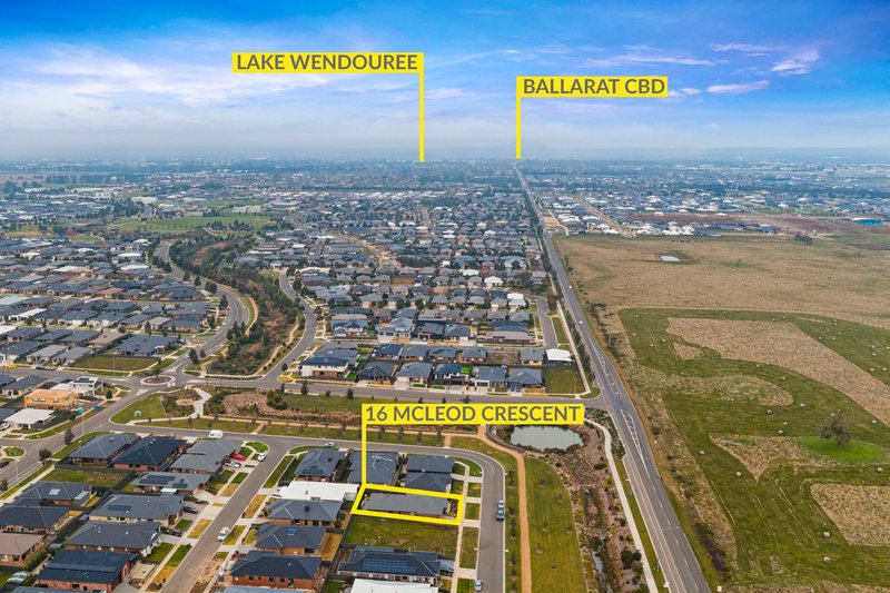 Photo - 16 Mcleod Crescent, Lucas VIC 3350 - Image 34