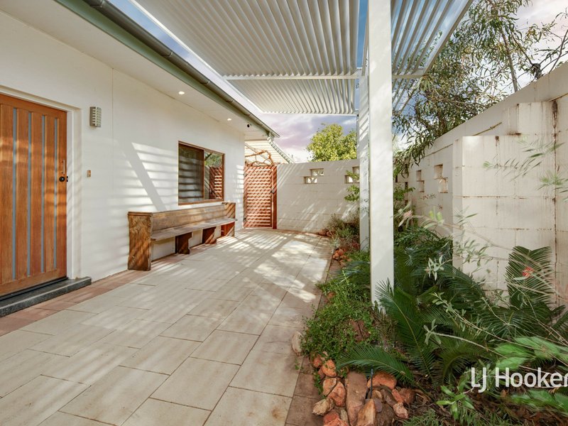 Photo - 16 Mcminn Street, East Side NT 0870 - Image 5