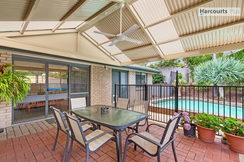 Photo - 16 Medway Street, Hallett Cove SA 5158 - Image 17