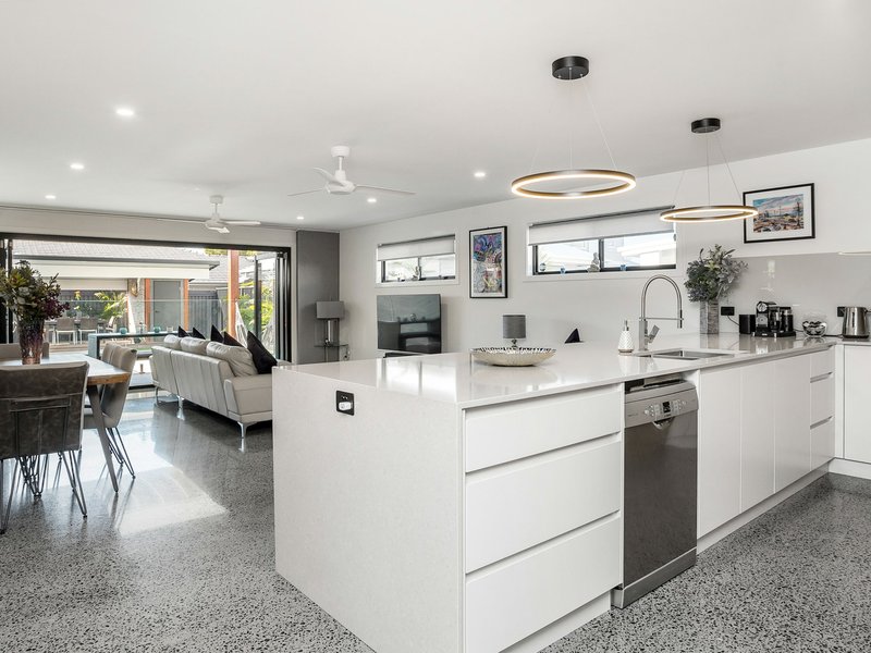 Photo - 1/6 Megan Crescent, Lennox Head NSW 2478 - Image 7