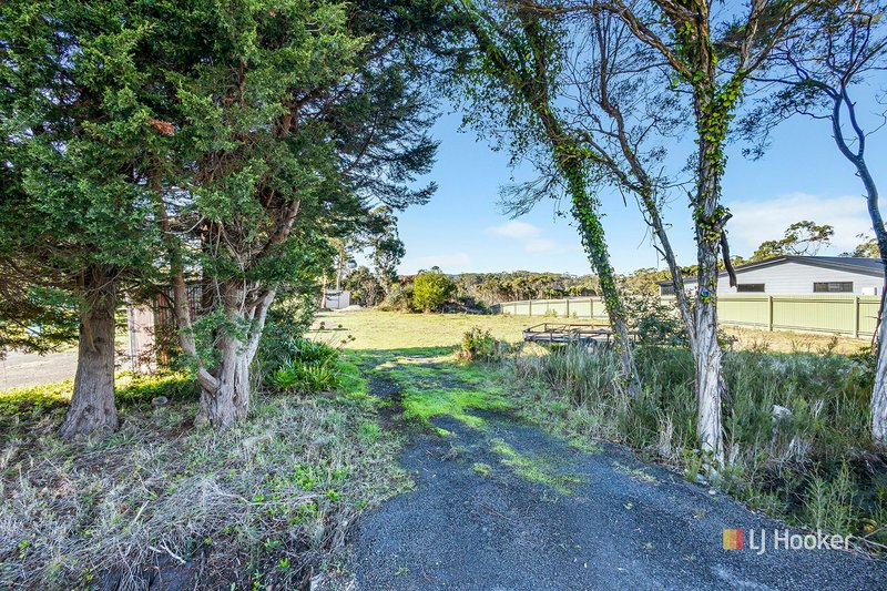 Photo - 16 Melaleuca Drive, Hellyer TAS 7321 - Image 6