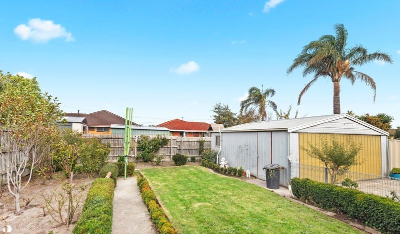 Photo - 16 Melanie Close, Keysborough VIC 3173 - Image 21