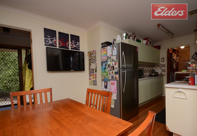 Photo - 16 Melgaard Court, Wodonga VIC 3690 - Image 6