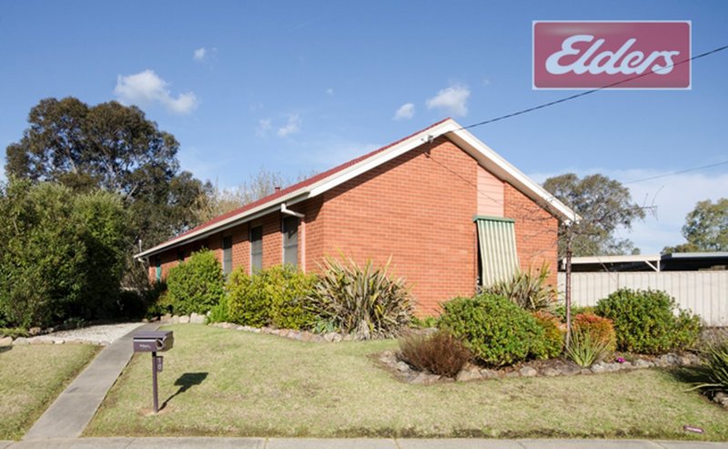 Photo - 16 Melgaard Court, Wodonga VIC 3690 - Image 22