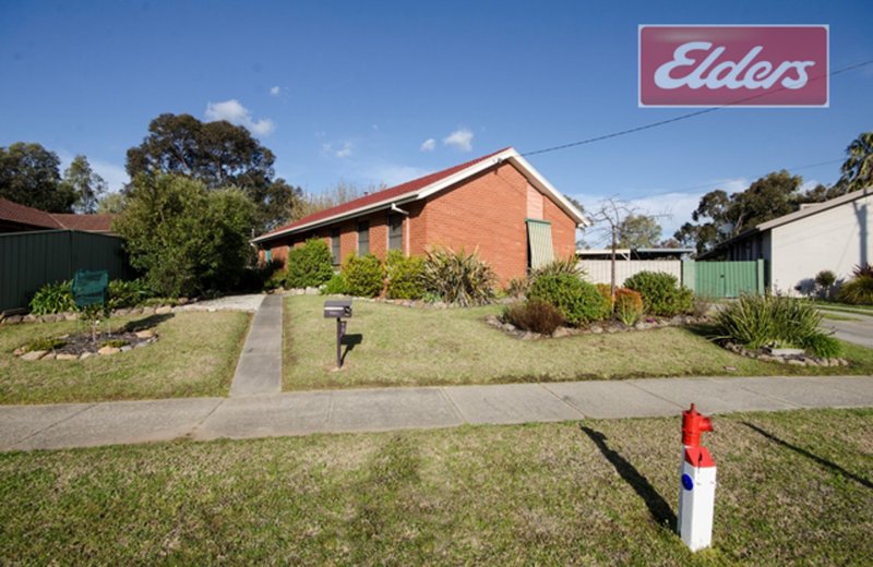 Photo - 16 Melgaard Court, Wodonga VIC 3690 - Image 23