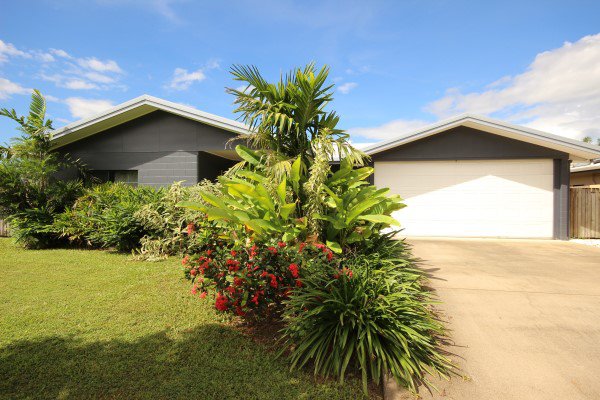 Photo - 16 Mendelsohn Close, Gordonvale QLD 4865 - Image 1