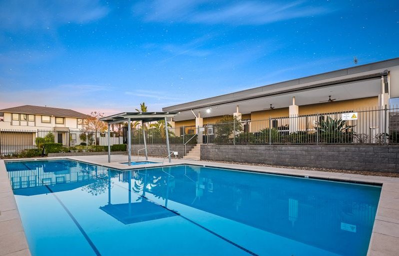 Photo - 16 Meridian Circuit, Berwick VIC 3806 - Image 2