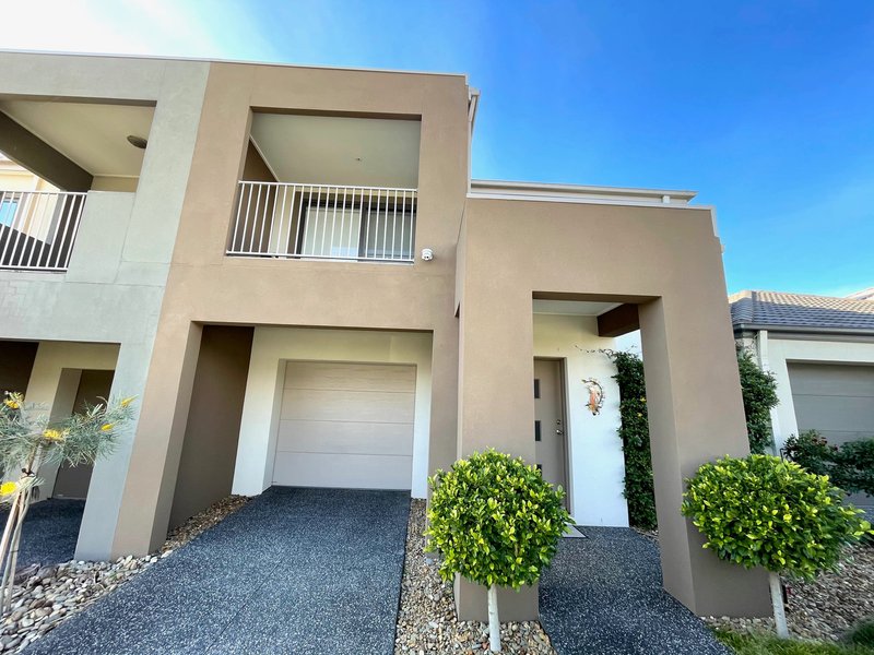 Photo - 16 Meridian Circuit, Berwick VIC 3806 - Image 21