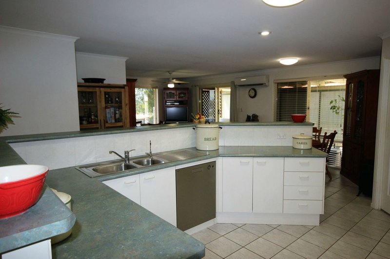 Photo - 16 Michaelina Drive, Beaudesert QLD 4285 - Image 7