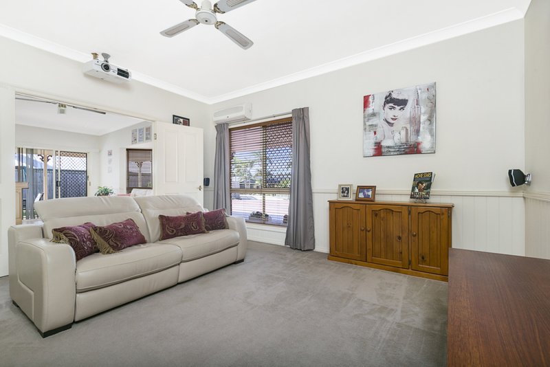 Photo - 16 Miles Crescent, Manly West QLD 4179 - Image 13