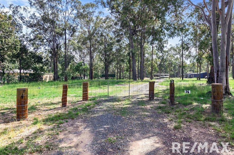 Photo - 16 Miller Street, Burrum Heads QLD 4659 - Image 19