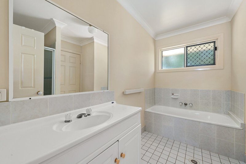 Photo - 16 Mirree Avenue, Bellara QLD 4507 - Image 8