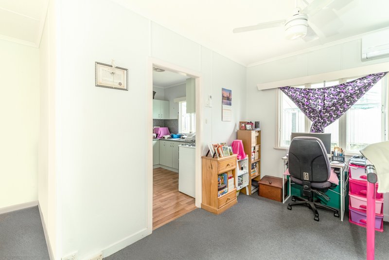 Photo - 16 Mitchell Street, Beaudesert QLD 4285 - Image 4