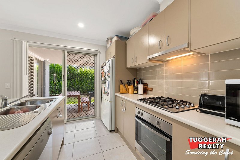 Photo - 16 Moffitt Place, Morisset NSW 2264 - Image 3