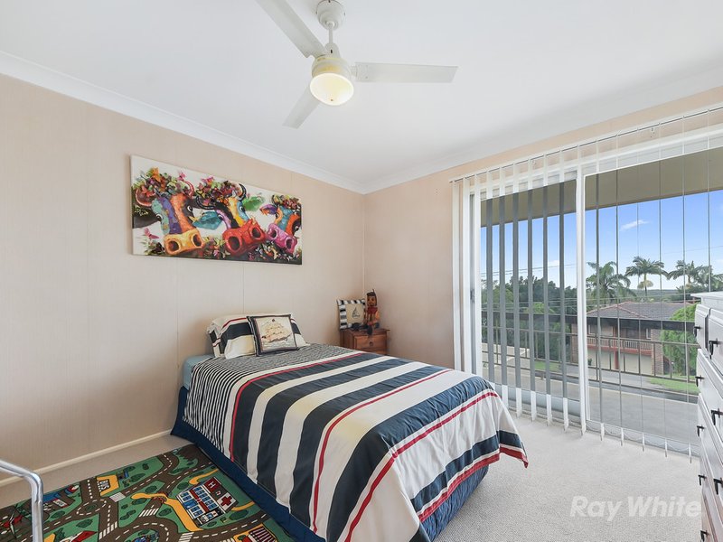 Photo - 16 Mongabarra Street, Bracken Ridge QLD 4017 - Image 12