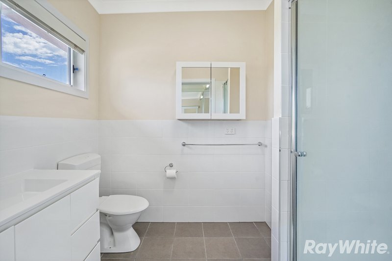 Photo - 16 Morpeth Road, East Maitland NSW 2323 - Image 12