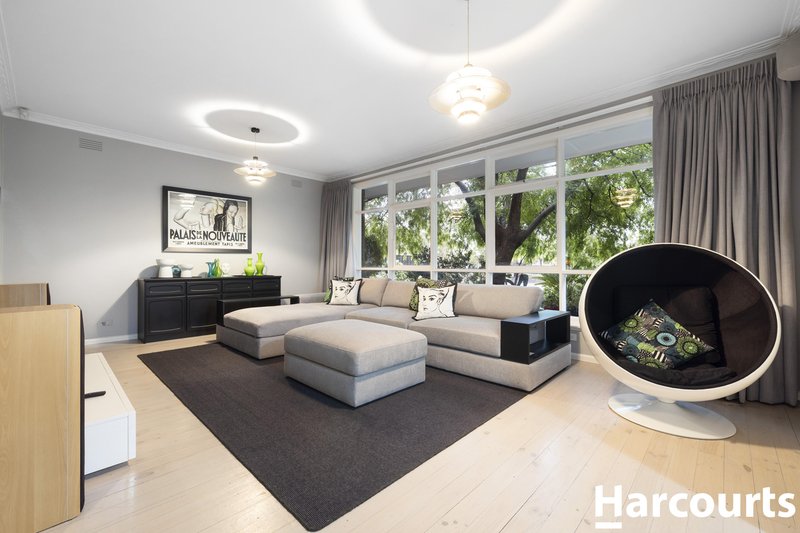 Photo - 16 Mortimer Street, Werribee VIC 3030 - Image 1