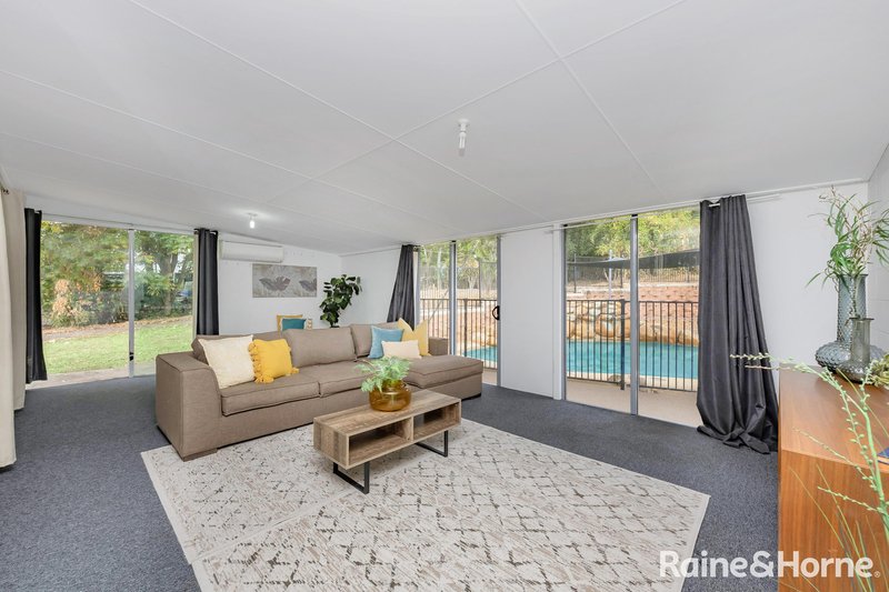 Photo - 16 Mount Kulburn Drive, Jensen QLD 4818 - Image 7