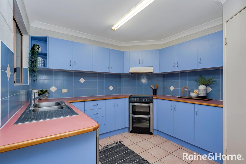 Photo - 16 Mount Kulburn Drive, Jensen QLD 4818 - Image 8