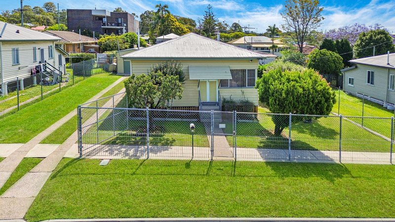 Photo - 16 Muchow Street, Beenleigh QLD 4207 - Image 2