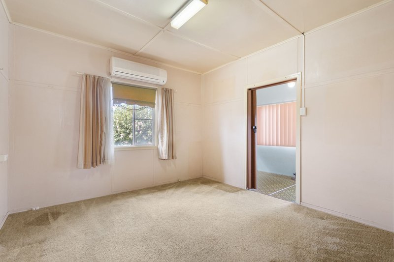 Photo - 16 Muchow Street, Beenleigh QLD 4207 - Image 10