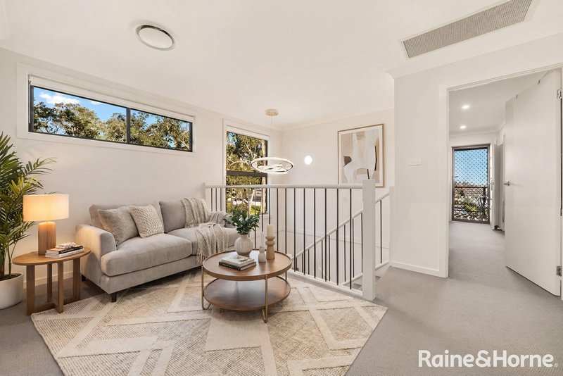 Photo - 16 Mustang Avenue, Box Hill NSW 2765 - Image 3