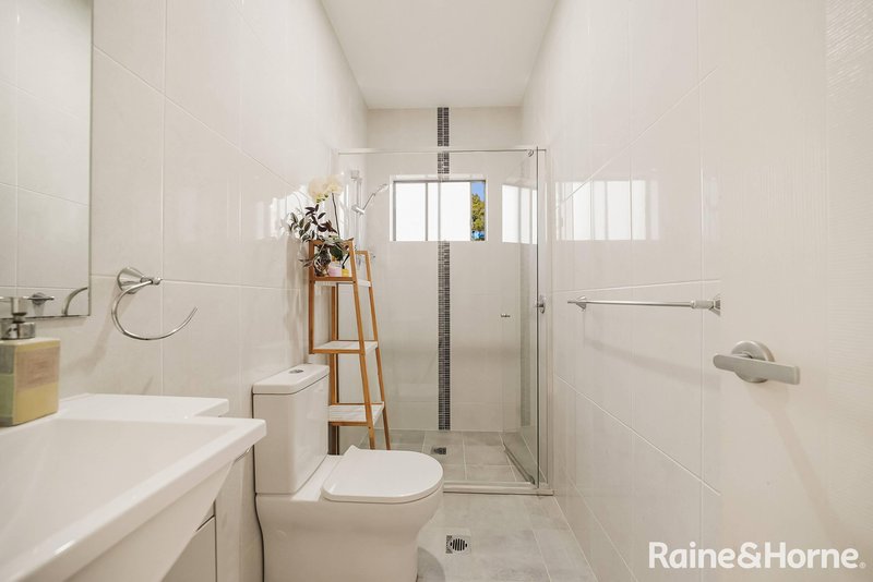 Photo - 16 Mustang Avenue, Box Hill NSW 2765 - Image 11