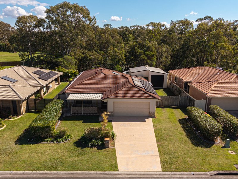 Photo - 16 Myora Place, Sandstone Point QLD 4511 - Image 1