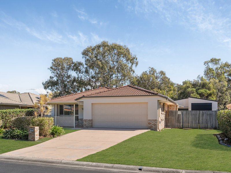 Photo - 16 Myora Place, Sandstone Point QLD 4511 - Image 29