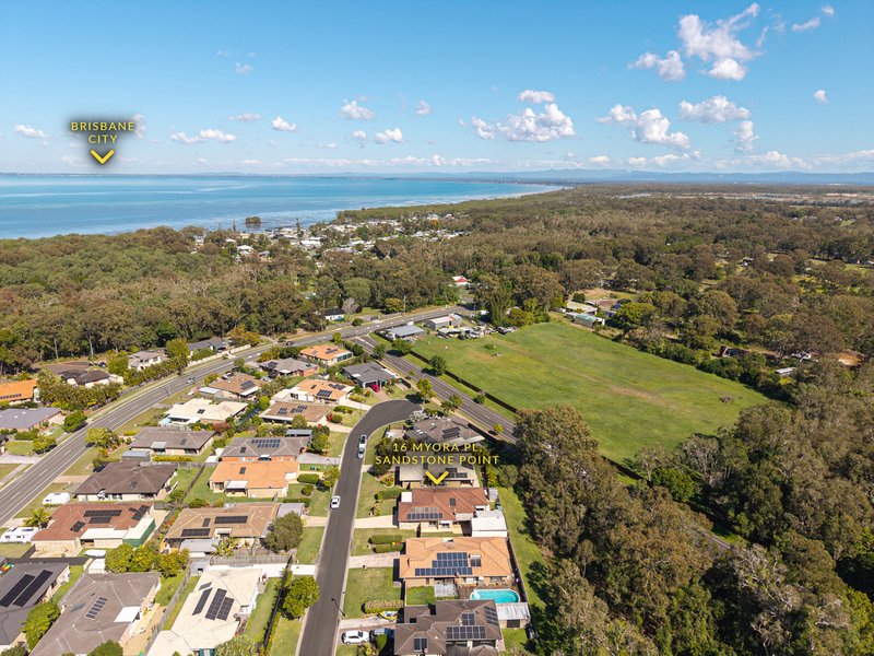 Photo - 16 Myora Place, Sandstone Point QLD 4511 - Image 32