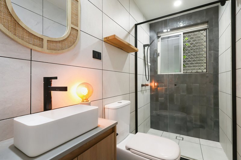 Photo - 1/6 Nalla Court, Palm Beach QLD 4221 - Image 6