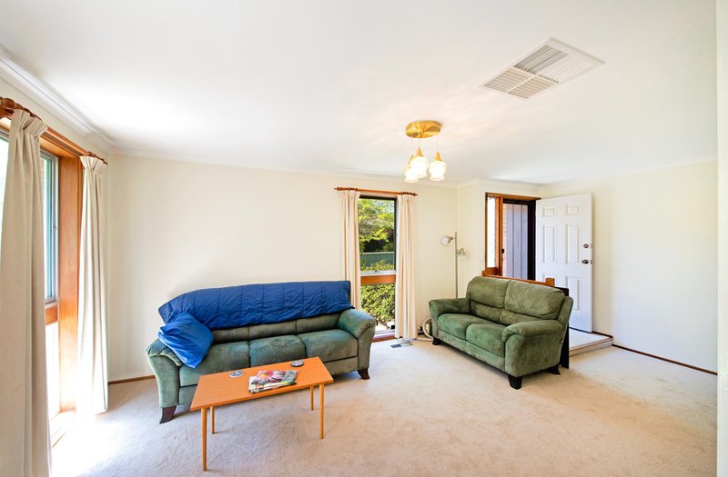 Photo - 16 Nambucca Street, Kaleen ACT 2617 - Image 6