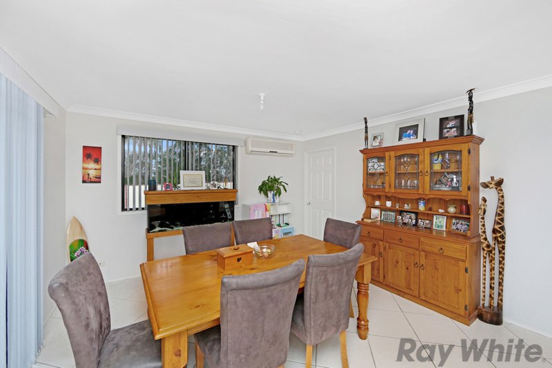 Photo - 16 Nangar Street, Woongarrah NSW 2259 - Image 5