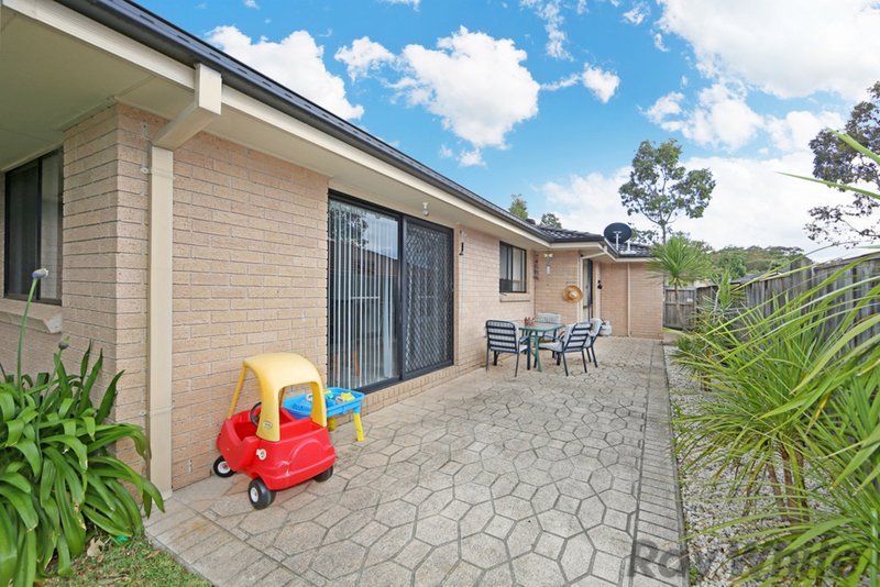 Photo - 16 Nangar Street, Woongarrah NSW 2259 - Image 6