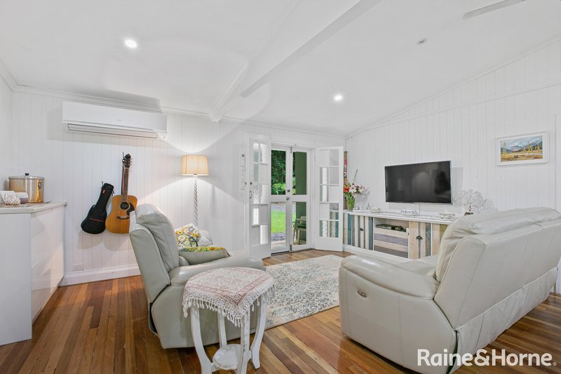 Photo - 16 Napier Road, Cootharaba QLD 4565 - Image 3